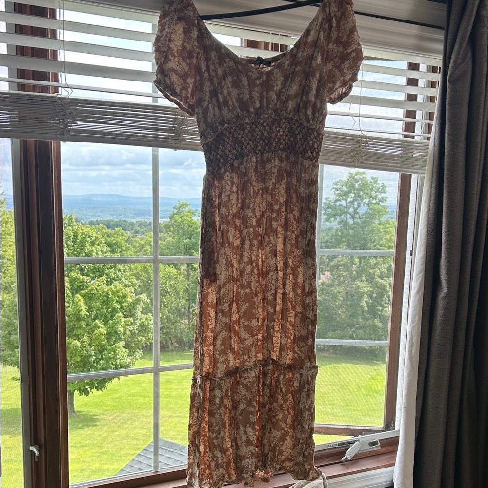 BLACK TAPE size M Elegant Patterned Dress